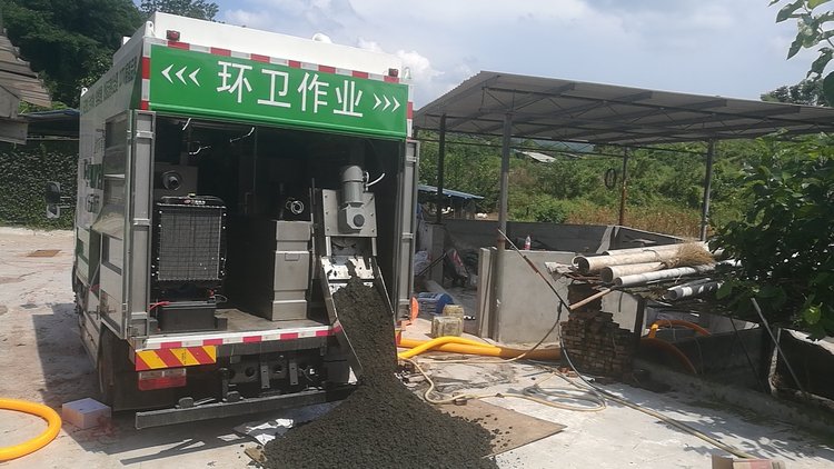 锦山镇污泥干湿分离技术