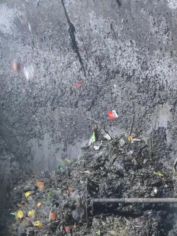 锦山镇污水池清理